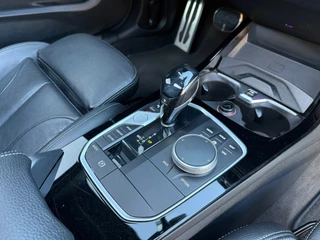BMW 1 Serie BMW 1-serie 120i High Executive M-Sportpakket|Pano|Trekhaak| - afbeelding nr 43
