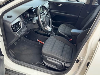 Kia Stonic Kia Stonic 1.0 T-GDI DYNAMIC PLUSLINE CARPLAY/LED/CAMERA/NL-AUTO/69.000 KM! - afbeelding nr 24