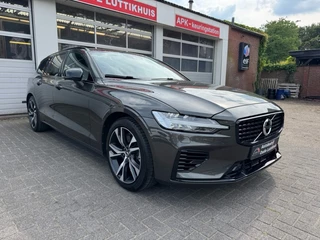 Volvo V60 Volvo V60 2.0 T6 Recharge AWD Plus-Dark R-Design Long-Range Camera Trekhaak Leder - afbeelding nr 6