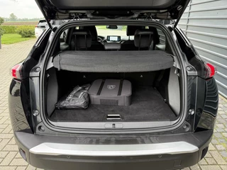 Peugeot e-2008 Peugeot e-2008 EV Allure Pack 50 kWh SOH 97% 360 Camera Navi - afbeelding nr 16