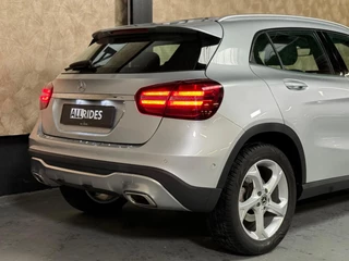 Mercedes-Benz GLA Mercedes-Benz GLA-klasse 180 Business Solution Limited l Leder l Cruise l DAB l LED - afbeelding nr 7