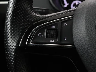 Škoda Octavia Skoda Octavia Combi 1.0 TSI Grt Amb. Bns | Camera | Trekhaak |  Adaptive cruise | Carplay | Navigatie | Sportstoelen | Climate control - afbeelding nr 15