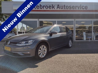 Volkswagen Golf - 422972929-0