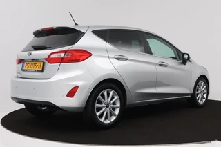 Ford Fiesta Ford Fiesta 1.0 EcoBoost Titanium Business (NAVIGATIE, PARKEERSENSOREN, ACHTERUITRIJCAMERA, CRUISE ADAPTIEF, NL-AUTO) - afbeelding nr 11