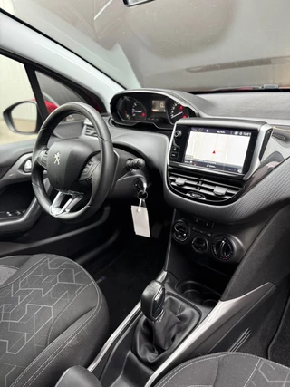 Peugeot 2008 Peugeot 2008 1.2 PureTech Blue Lion - afbeelding nr 26