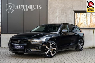 Volvo V60 B4 Ultra Dark Pano 360c B&W Massage 19''