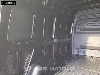 Mercedes-Benz Sprinter Mercedes Sprinter 319 CDI Automaat L2H2 model 2025 Camera MBUX LED Airco Cruise Airco Cruise control - afbeelding nr 14