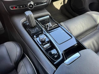 Volvo V60 Volvo V60 2.0 T6 Recharge AWD R-Design Trekhaak Leder Memory Pilot Assist - afbeelding nr 20