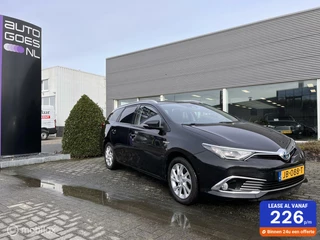 Toyota Auris - 24456510-0