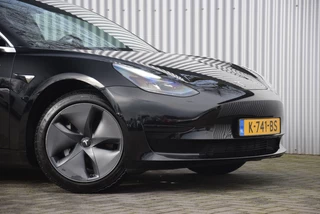 Tesla Model 3 - afbeelding nr 2