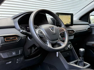 Dacia Sandero Stepway Dacia Sandero Stepway 1.0 TCe 90 Carplay Cruise Led Camera 2021 Vol Opties 79019 KM Gereden Eerste Eigenaar - afbeelding nr 2