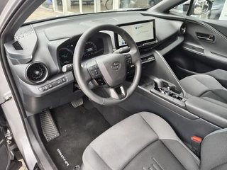 Toyota C-HR Toyota C-HR 1.8 Hybrid 140 First Edition | Navi | Sensoren v/a | El. Achterk - afbeelding nr 25