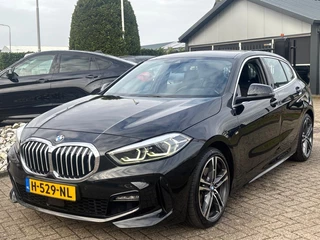 BMW 1 Serie 118i High Executive Automaat 2020 M-Pakket Dealerauto