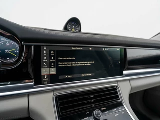Porsche Panamera Porsche Panamera 2.9 4 E-Hybrid 462pk | Surround-View | Lederen Comfort stoelen | Luchtvering - afbeelding nr 28