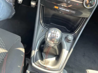 Ford Puma Ford Puma 1.0 EcoBoost Hybrid ST-Line 125Pk Panodak Winterpack Adaptieve Cruise Camera Elek. Achterklep Blind-Spot Keyless Privacy Glass 18'' Inch Velgen *Compleet* - afbeelding nr 23