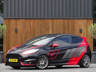 Ford Fiesta Ford Fiesta 1.6 ST 2 183PK / Milltek / ST-Line / 2016 / LED - afbeelding nr 62