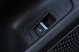 Audi A4 Audi A4 Limousine 35 TFSI Sport / VIRTUAL / DODEHOEK / CAMERA / CARPLAY - afbeelding nr 25