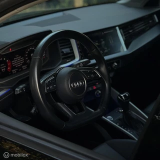 Audi A1 Sportback Audi A1 Sportback 30 TFSI S Line edition one |LED | LEER | - afbeelding nr 11