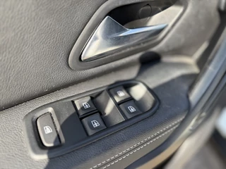 Dacia Duster Dacia Duster 1.3 TCe Prestige | Camera | Navi | Keyless | Climate - afbeelding nr 17