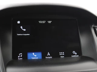 Ford Focus Ford Focus 1.0 EcoBoost 140pk ST-Line |  Stoel & stuurverwarming | Xenon | Carplay | Navigatie | Climate control | Parkeerhulp | Cruise control - afbeelding nr 20