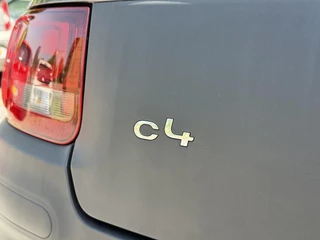 Citroën C4 Cactus Citroen C4 Cactus 1.2 PureTech Shine Automaat,Dealer Onderhouden,Navi,Camera,Clima,Cruise,Pdc,Lm velgen,Apk tot 07-2026 - afbeelding nr 35