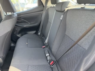 Toyota Yaris Toyota Yaris 1.0 VVT-i Active | Airco | Camera - afbeelding nr 13