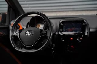 Toyota Aygo Toyota Aygo 1.0 VVT-i x-JBL 72 PK | Camera | Automaat | Carplay | 15'Inch | - afbeelding nr 23