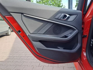 BMW 1 Serie | Navi | Sportinterieur | Stoelverw.| Head-up | Leder | M-Sport - Model 2020 - afbeelding nr 36