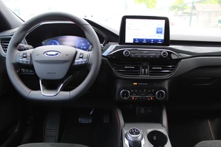 Ford Kuga | 19'' | Styling pack | BLIS | B&O | Head-up | Navigatie - afbeelding nr 5