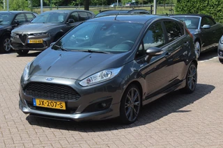 Ford Fiesta Ford Fiesta 1.0 EcoBoost ST Line / Navigatie / Parkeerhulp achter / 17'' / Xenon / DAB / Getint glas / Cruise Control - afbeelding nr 6