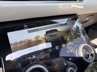 Land Rover Range Rover Velar Land Rover Range Rover Velar 2.0 250PK AWD R-DYNAMIC BLACK PACK SE LEDER/VIRTUAL/PANORAMADAK - afbeelding nr 54