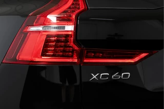 Volvo XC60 Volvo XC60 2.0 T4 Inscription 190 PK - Automaat | Dig. Cockpit | Elek. Trekhaak | Adapt. Cruise | Memory | Stoel-+Stuurverw. | PDC | Camera | NAV | ECC | Elek. Klep | LM 19