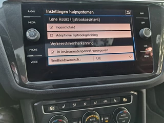 Volkswagen Tiguan Volkswagen Tiguan 1.5 TSI 150 Pk ACT Highline Dsg-7 Pano Digitaal dashboard - afbeelding nr 23