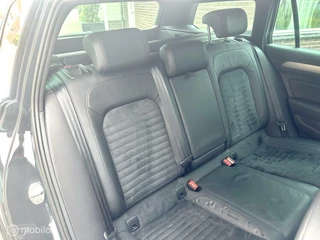 Volkswagen Passat Volkswagen Passat Variant 1.4 TSI ACT Highline Business R-LINE DSG AUTOMAAT ALCANTARA STOELEN LED VERLICHTING ZEER MOOIE AUTO!! - afbeelding nr 12