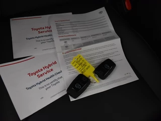 Toyota RAV4 Toyota RAV4 2.5 Hybrid Style Edition | Parkeersensoren V+A | Stuur en Stoelv - afbeelding nr 9