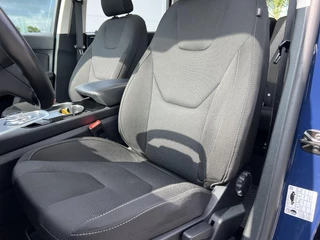 Ford S-Max Ford S-Max 2.5 FHEV Titanium 190pk | Panoramadak | Trekhaak | Adaptieve Cruise | Winterpack - afbeelding nr 19