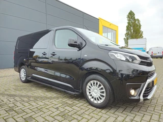 Toyota ProAce Toyota ProAce Worker 2.0 D-4D Navi Climate DC 6-pers Marge - afbeelding nr 10