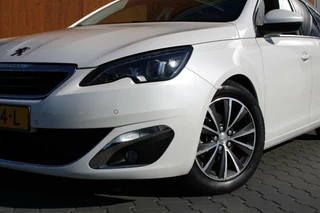 Peugeot 308 Peugeot 308 SW 1.6 BlueHDI Premium  Automaat  | Pano | Trekhaak - afbeelding nr 20