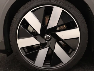 Volvo V60 Volvo V60 T6 PLUG-IN HYBRID ESSENTIAL EDITION 19INCH GETINT GLAS STOELVERW - afbeelding nr 9