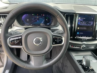 Volvo XC60 Volvo XC60 2.0 T6 Plug-In Hybrid AWD Dark Panoramadak / Trekhaak / Leder - afbeelding nr 16