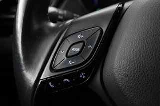 Toyota C-HR Toyota C-HR 1.8 Hybrid Dynamic | Stoel & stuurverwarming |  Adaptive cruise | Camera | Navigatie | Climate control | Keyless - afbeelding nr 15