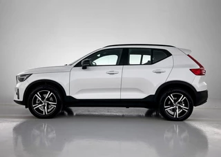 Volvo XC40 Volvo XC40 2.0 B4 Plus Dark - afbeelding nr 2
