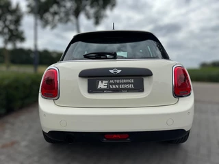 MINI One Mini 1.5 One First PARKEERSENSOREN / LMV / STOELVERWARMING / AIRCO - afbeelding nr 35