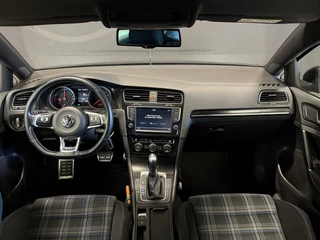 Volkswagen Golf Volkswagen Golf 1.4 TSI GTE | Camera | Park Pilot | Stoelverwarming - afbeelding nr 7