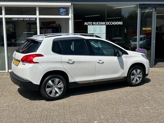 Peugeot 2008 Peugeot 2008 1.2 PURETECH ALLURE - afbeelding nr 9