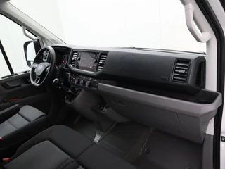 Volkswagen Crafter Volkswagen Crafter 2.0TDI 140PK L4H3 DSG Automaat L3H2 | Laadklep Navigatie | Camera | Airco | 3-Persoons - afbeelding nr 20