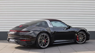 Porsche 911 | Club leder | Sport Chrono | BOSE | Sportuitlaat - afbeelding nr 39