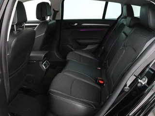 Renault Mégane Renault Mégane 1.3 TCe Bose | Camera | Keyless | Carplay |  Navigatie | Sfeerverlichting | Cruise Control | Climate control | Dodehoek detectie - afbeelding nr 6