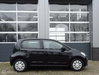 Volkswagen up! Volkswagen Up! 1.0 BMT move up! ACHTERUITRIJCAMERA - afbeelding nr 4