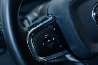 Volvo XC40 Volvo XC40 T2 Geartronic Inscription Pano|Leer|HarmanKardon|Elektrische Achterklep| - afbeelding nr 19